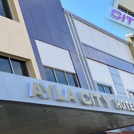 Ayla City Hotel Sorong Buitenkant foto