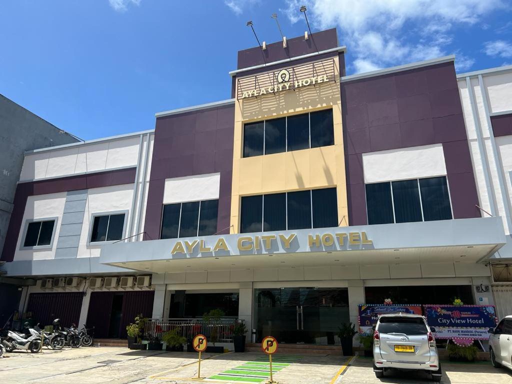 Ayla City Hotel Sorong Buitenkant foto