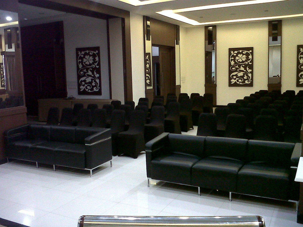 Ayla City Hotel Sorong Buitenkant foto